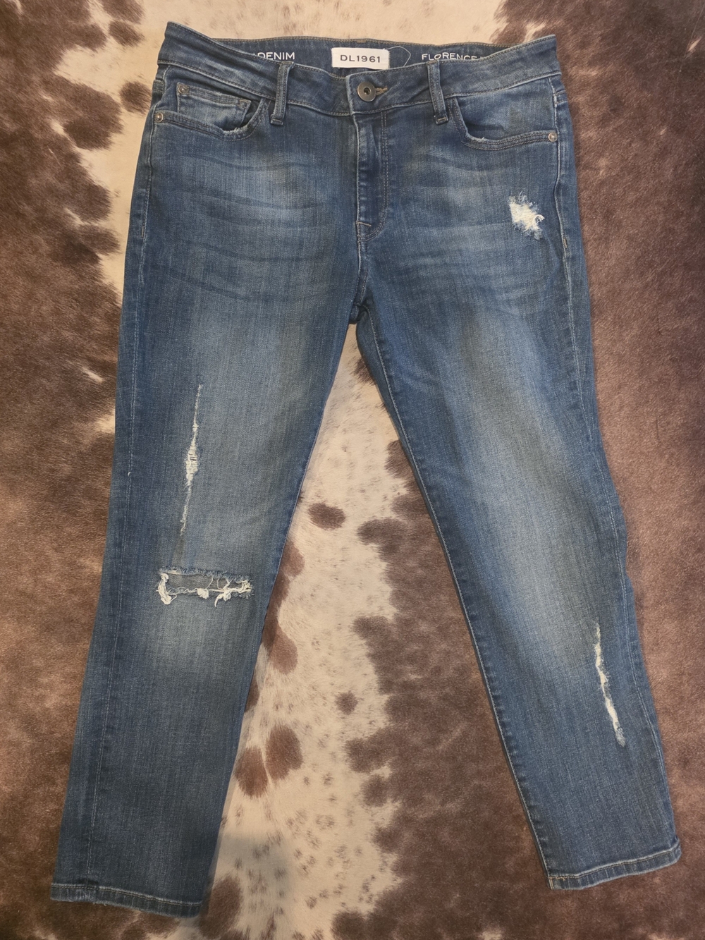 DL1961 Florence Instasculpt Cropped Jeans Size 30 Distressed Straight Denim
